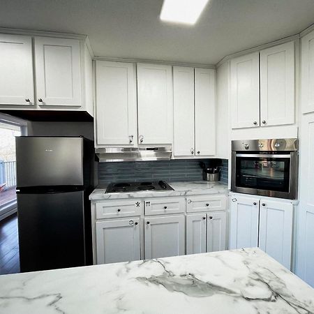 Finn'S Hideaway -Modern Family River Home Keokuk Bagian luar foto