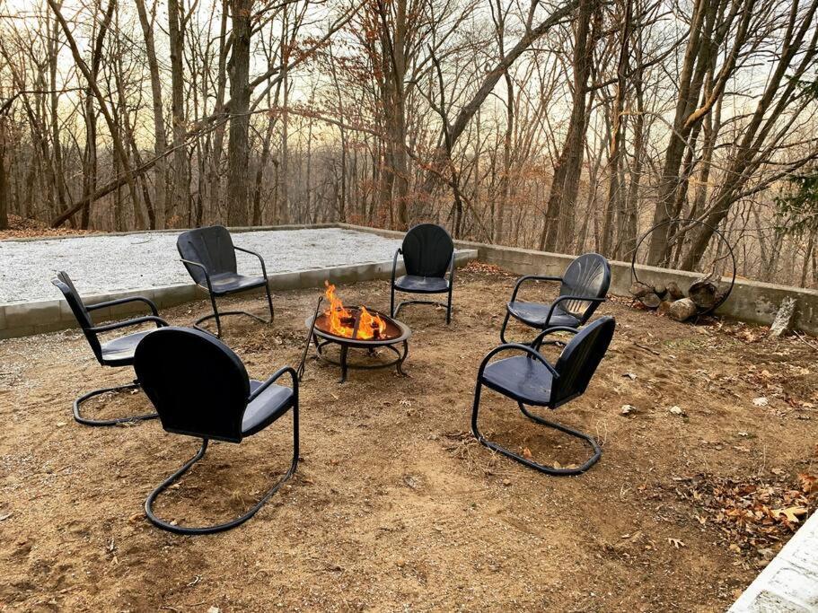 Finn'S Hideaway -Modern Family River Home Keokuk Bagian luar foto