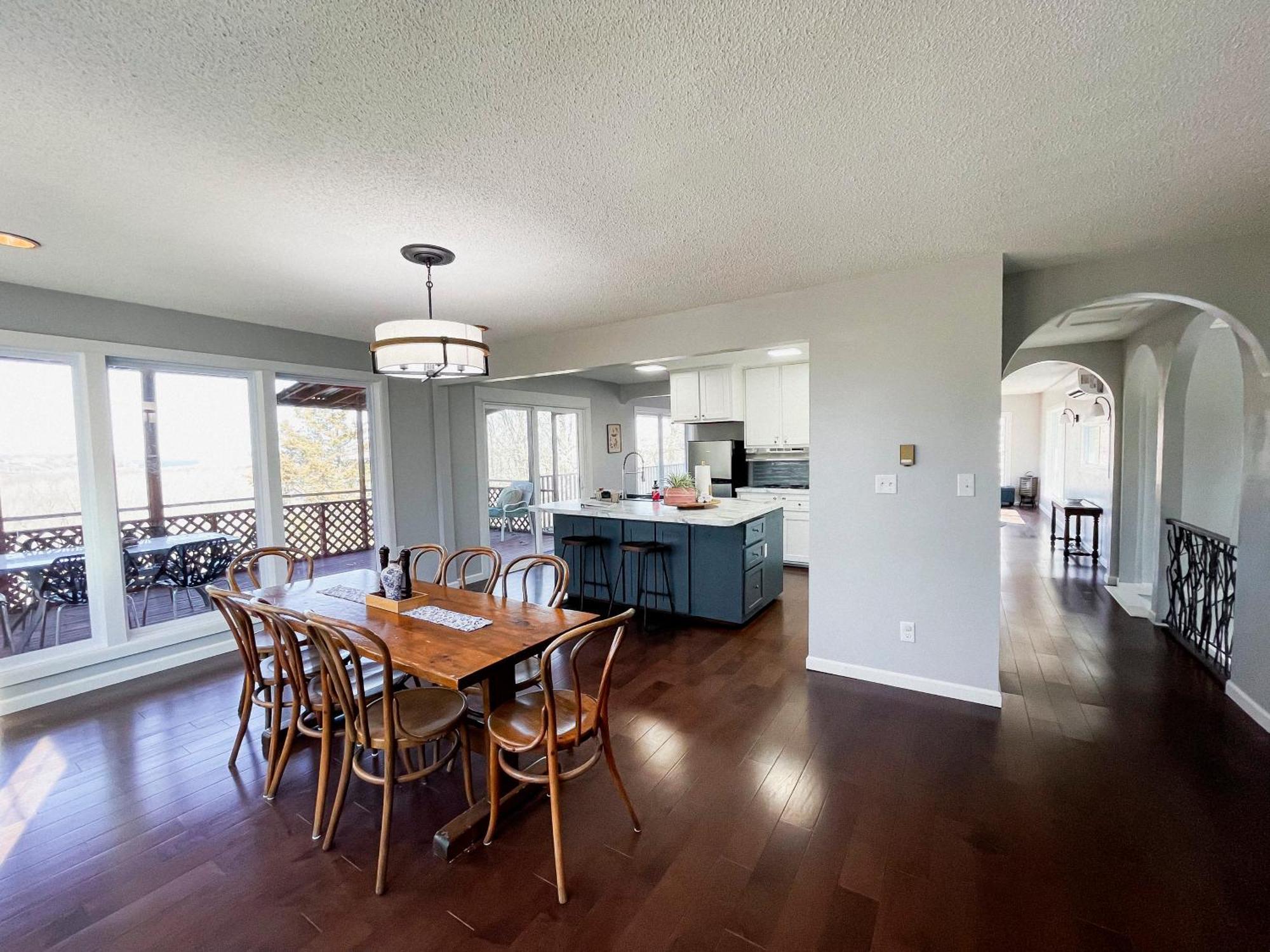 Finn'S Hideaway -Modern Family River Home Keokuk Bagian luar foto