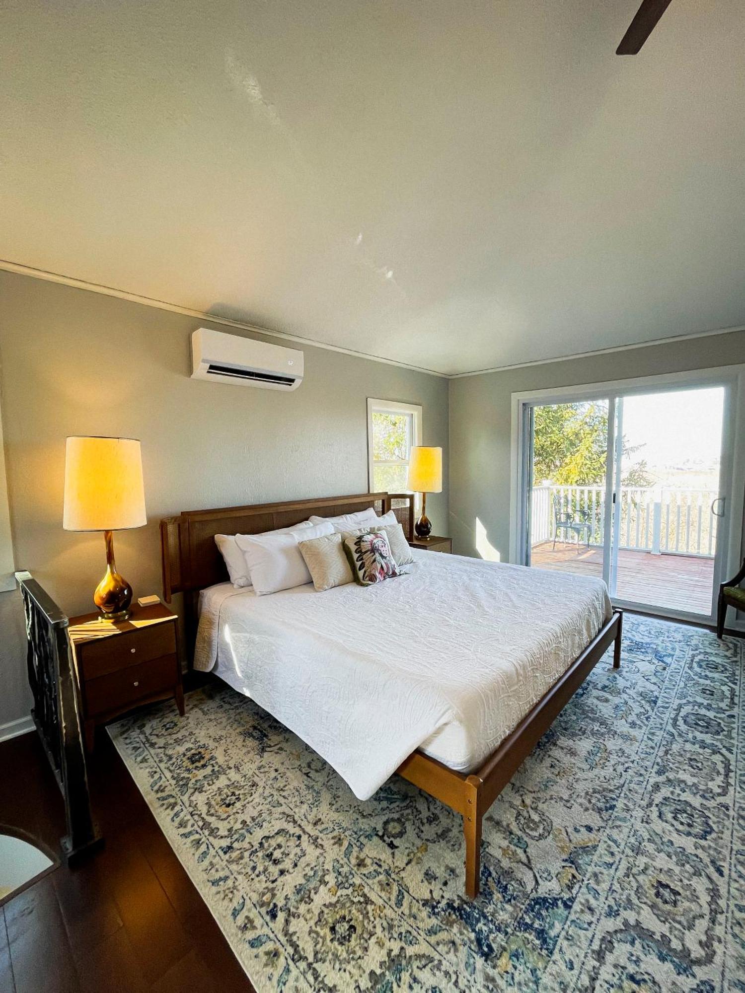 Finn'S Hideaway -Modern Family River Home Keokuk Bagian luar foto